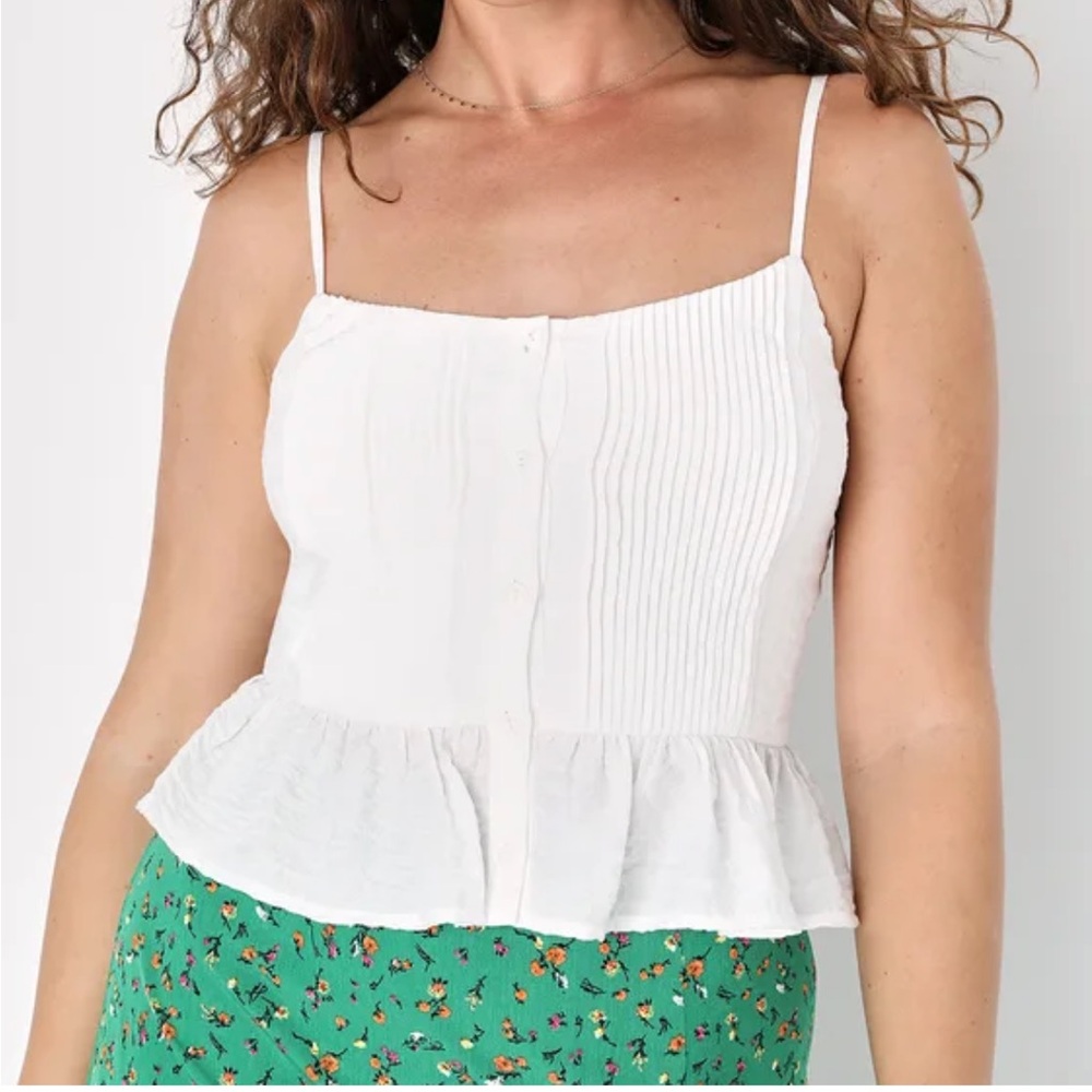 NWT Lulus Stylish Darling White Sleeveless Button-Up Peplum Top